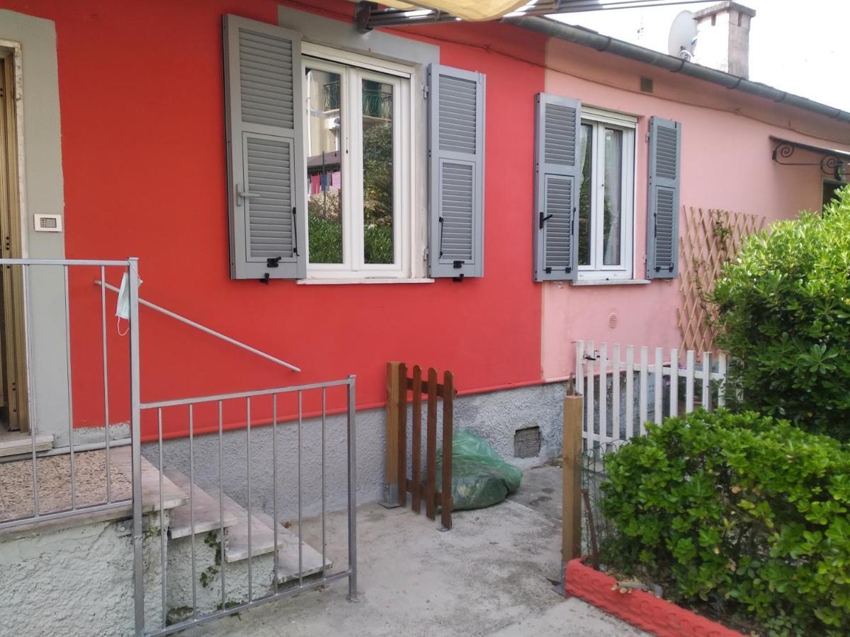 לה ספציה Casa Shanty מראה חיצוני תמונה