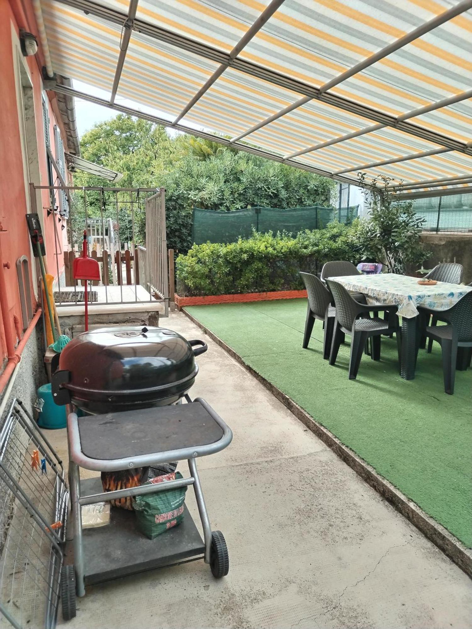 לה ספציה Casa Shanty מראה חיצוני תמונה